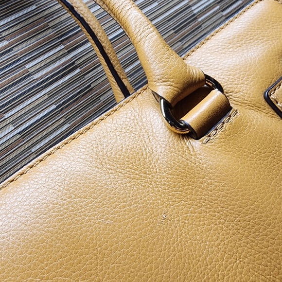 Michael Kors Large Leather Hamilton Satchel Tote Bag - Picture 5 of 16